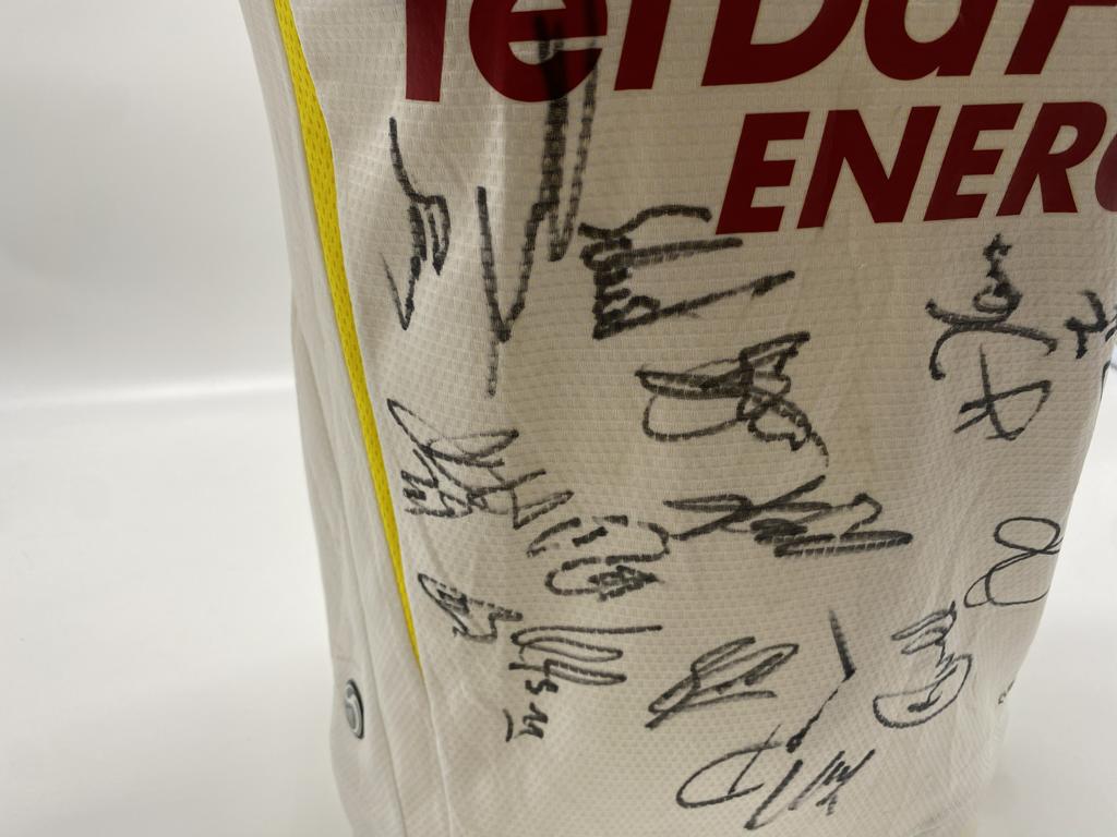 Bayer Leverkusen jersey, 2009/2010/2011 season, team signed, autographed, COA Adidas 152