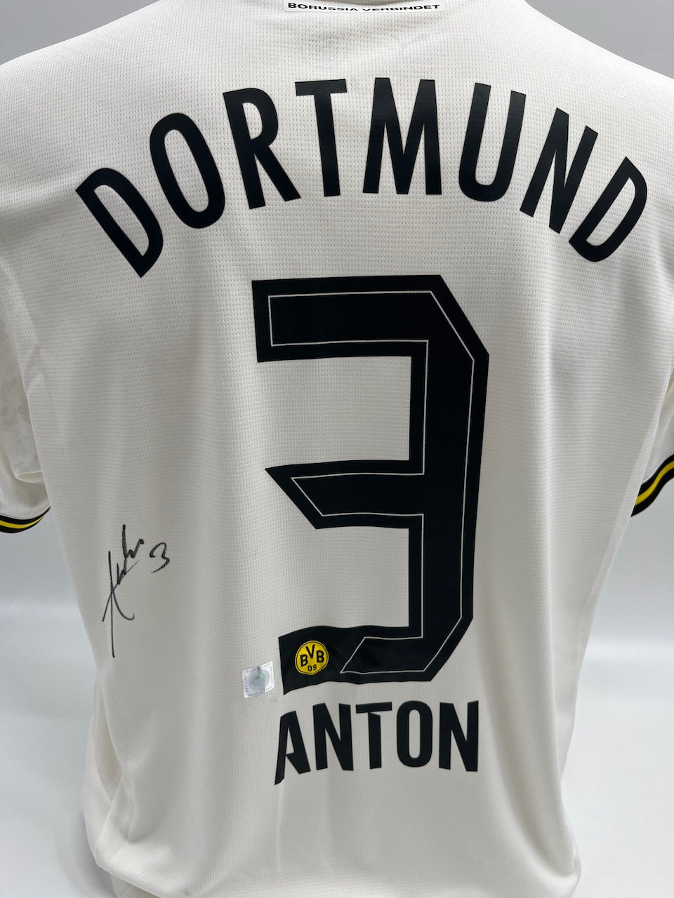 Borussia Dortmund jersey signed by Waldemar Anton, BVB autograph, Puma brand new, size L