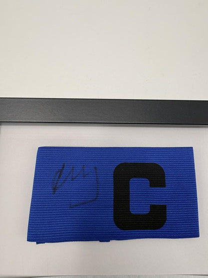 Kapitänsbinde Giovane Elber signiert im Rahmen Bayern München Autogramm