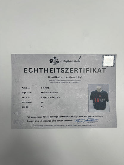 Bayern Munich T-shirt with Miroslav Klose's autographs, Adidas COA XL