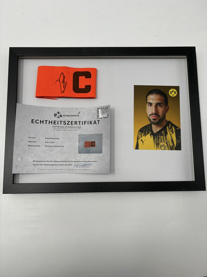 Kapitänsbinde Emre Can signiert im Rahmen Borussia Dortmund COA