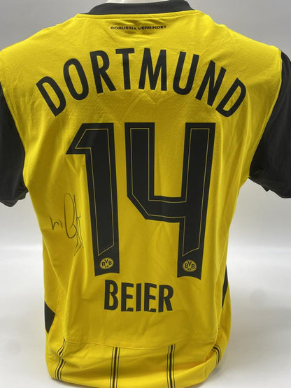 Borussia Dortmund Authentic Jersey Maximilian Beier signed BVB new Puma M