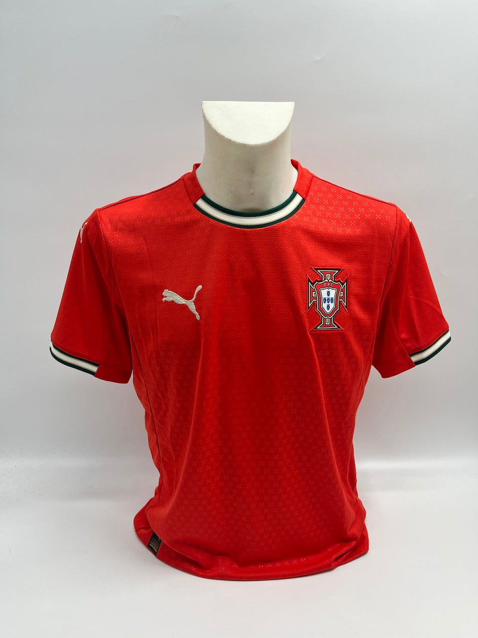 Portugal Trikot Cristiano Ronaldo signiert Autogramm COA Fußball neu M
