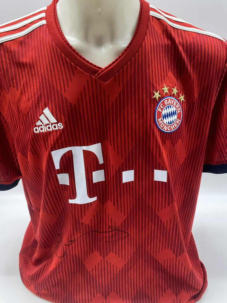 Bayern Munich jersey signed by Gianluca Gaudino, Adidas COA XL