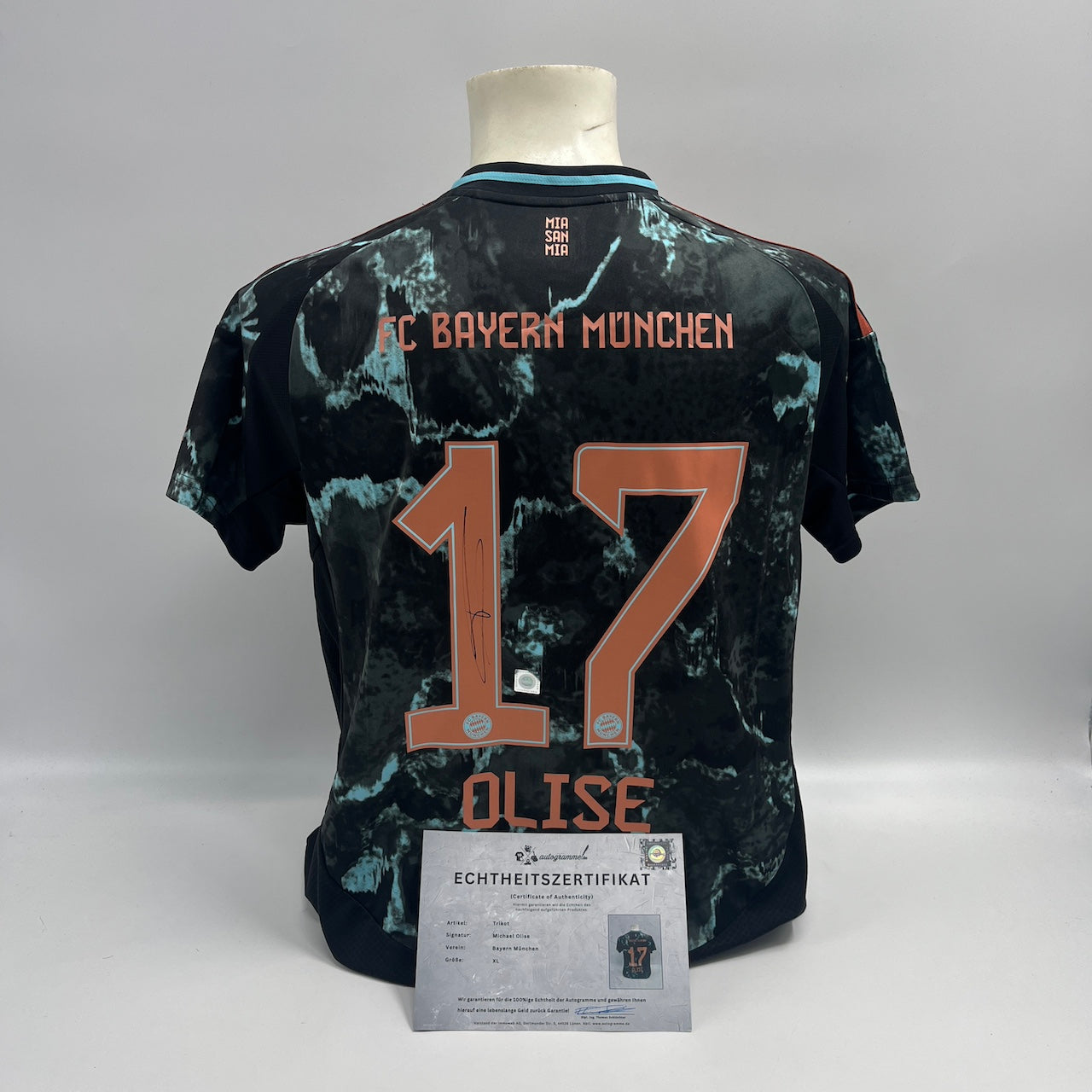 Bayern München Damentrikot Michael Olise signiert Autogramm Adidas COA XL