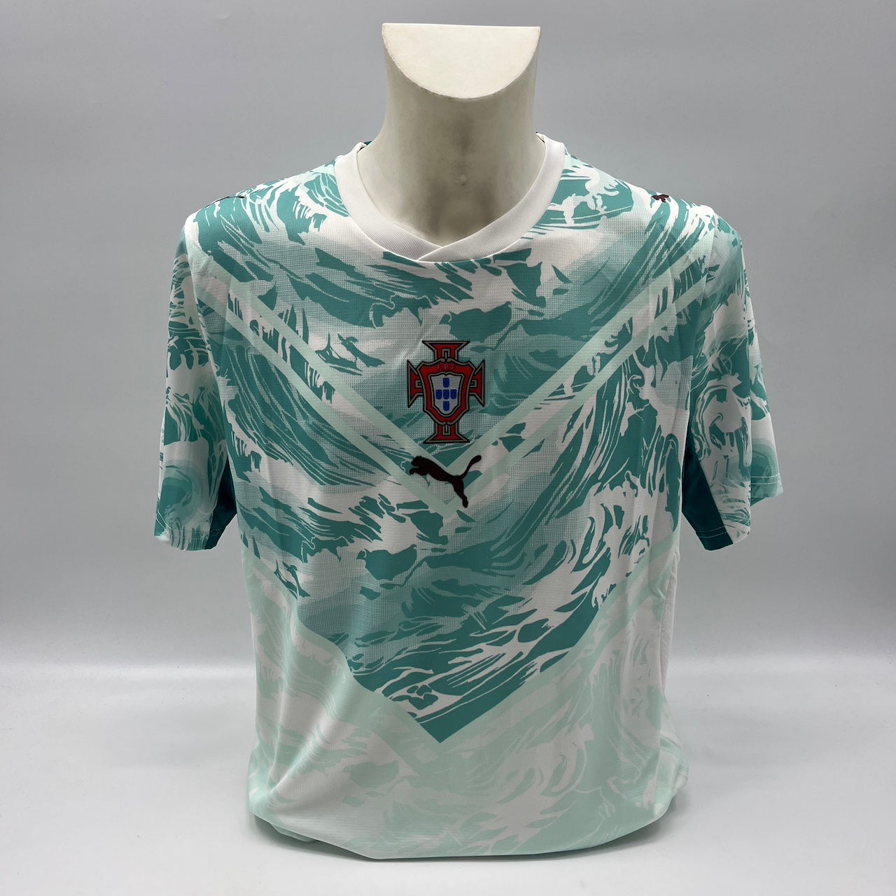Portugal Trikot WM 2026 Cristiano Ronaldo signiert Autogramm COA weiß L