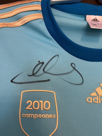 Spain jersey portrait of Iker Casillas, hand-painted and signed, Adidas XL