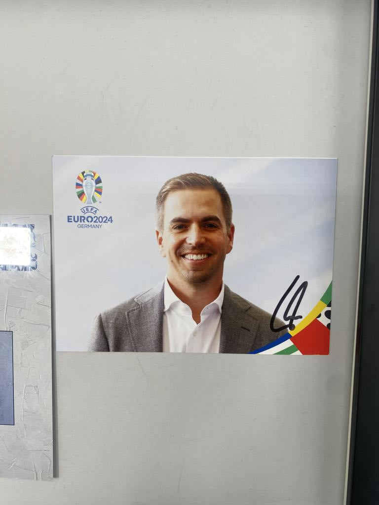 Kapitänsbinde Philipp Lahm signiert im Rahmen Deutschland Fußball Autogramm