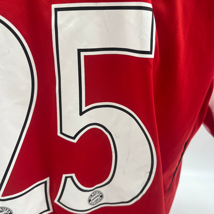 Bayern München Trikot Thomas Müller signiert Autogramme Adidas L