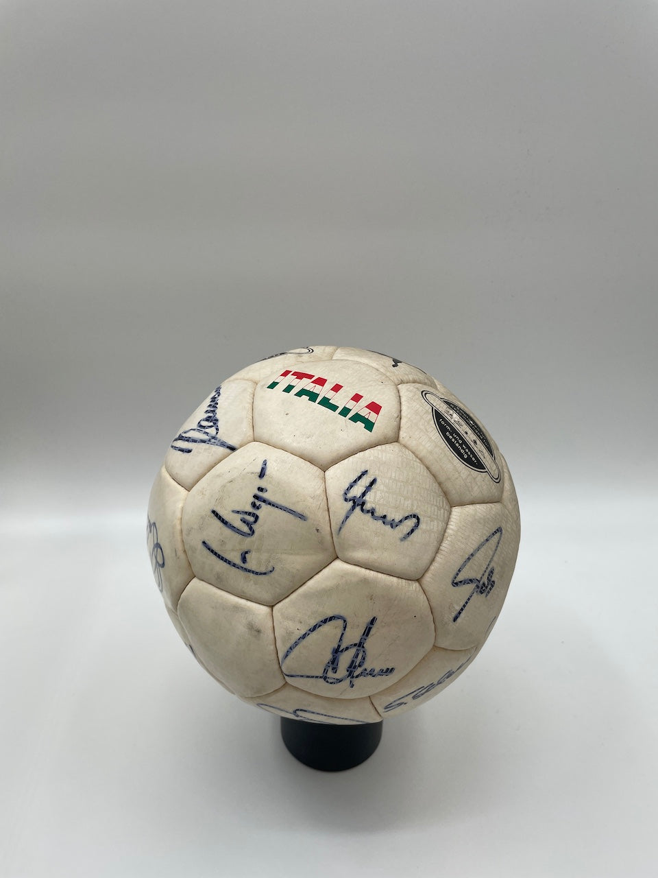 FC Bayern Football team signed 1988/1989 Signature of autograph Italia Ball
