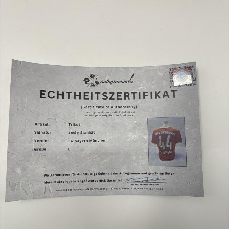Bayern München Trikot Josip Stanišić signiert Autogramme Bundesliga Adidas L