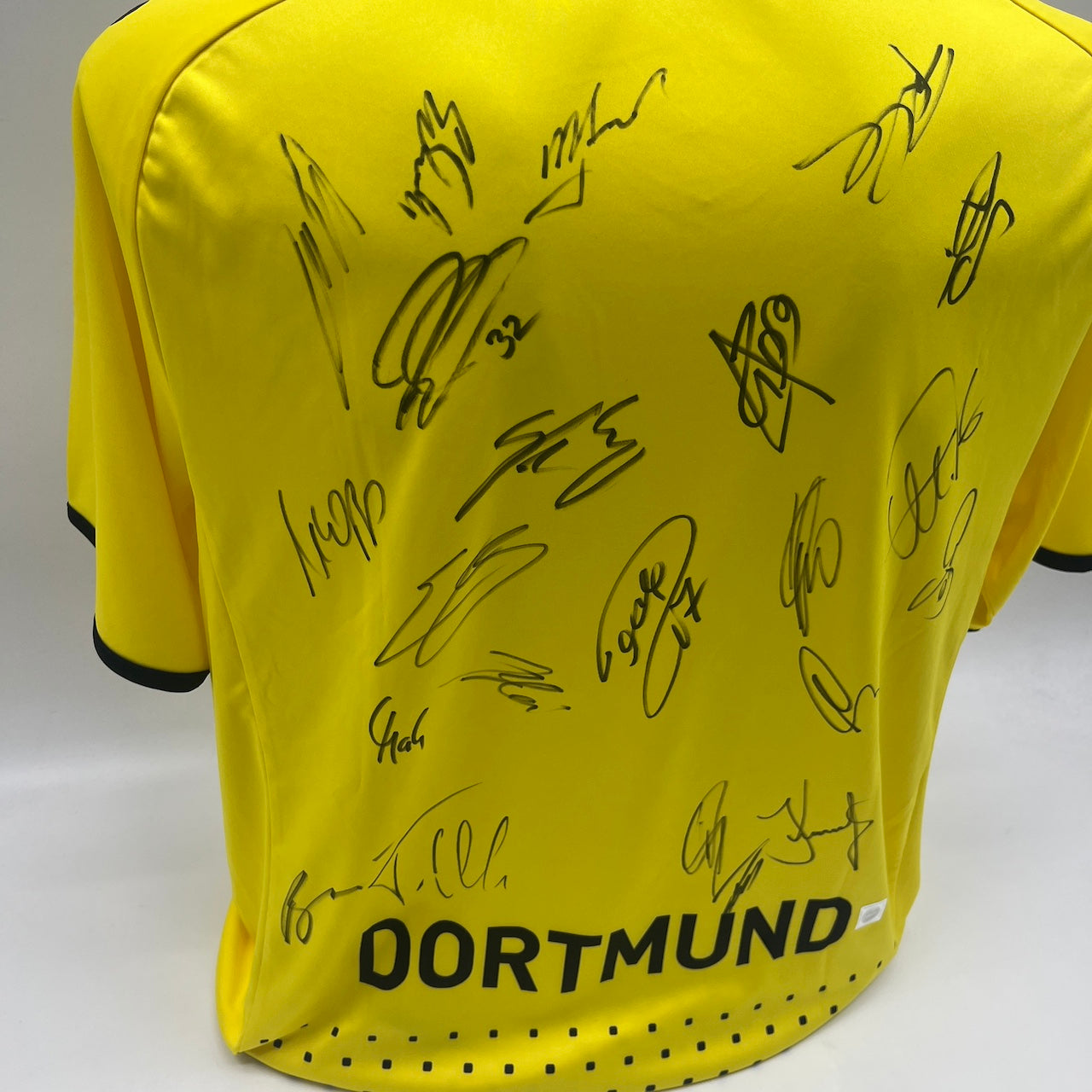 BVB Trikot 2011/2012 Teamsigniert Borussia Dortmund COA Kappa XL
