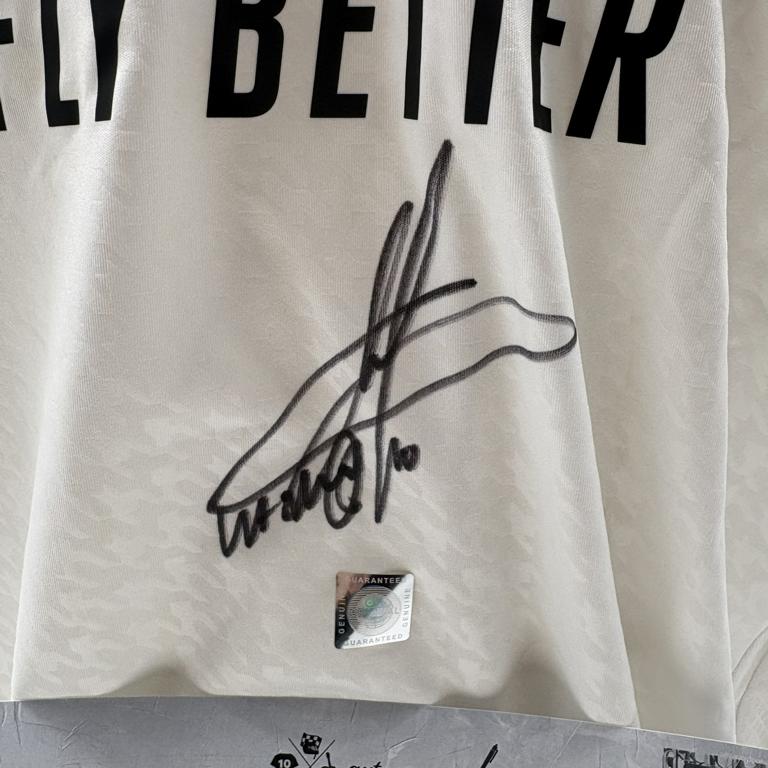Real Madrid Trikot Eden Hazard signiert Autogramm Adidas COA XL