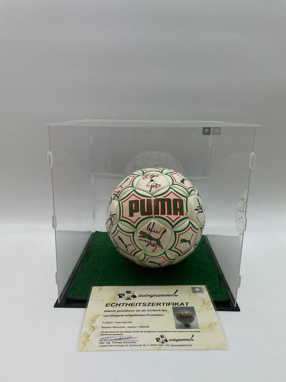 FC Bayern Fußball Teamsigniert 1988/1989 Unterschrift Autogramm Puma Ball