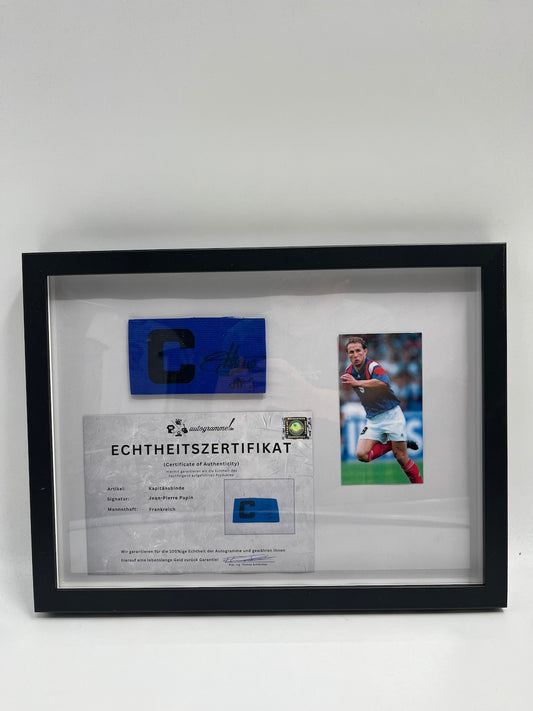 Kapitänsbinde Jean-Pierre Papin signiert im Rahmen Frankreich Autogramm COA