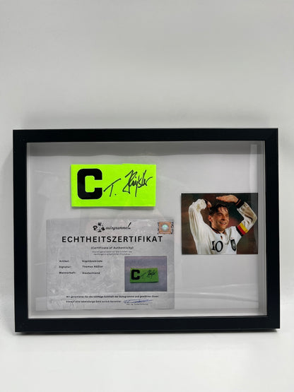 Kapitänsbinde Thomas Häßler signiert im Rahmen DFB Fußball Autogramm COA