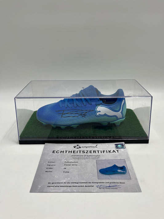 Fußballschuh Florian Wirtz signiert Autogramm Bundesliga Puma 38