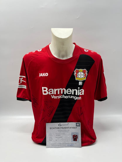 Bayer Leverkusen jersey 2017/2018, team signed, autographed, COA Jako XXL