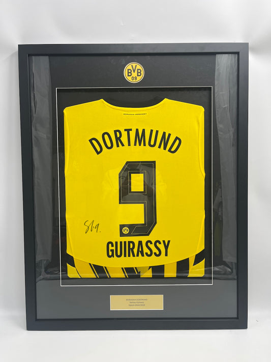 Borussia Dortmund Trikot Serhou Guirassy signiert im Rahmen Puma BVB