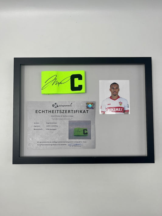 Kapitänsbinde Jamie Leweling signiert im Rahmen VFB Autogramm COA