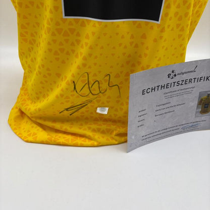 Borussia Dortmund Trainingsshirt Emre Can und Karim Adeyemi signiert Puma COA  Autogramm L