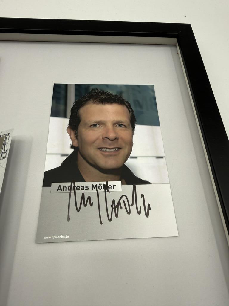 Kapitänsbinde Andreas Möller signiert im Rahmen DFB Autogramm COA