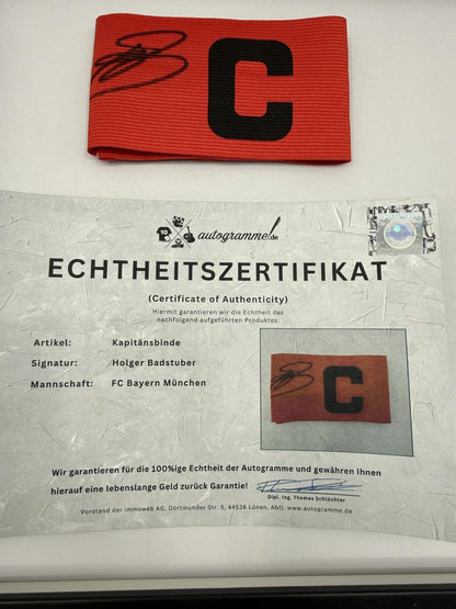 Kapitänsbinde Holger Badstuber signiert im Rahmen Bayern München Fußball COA