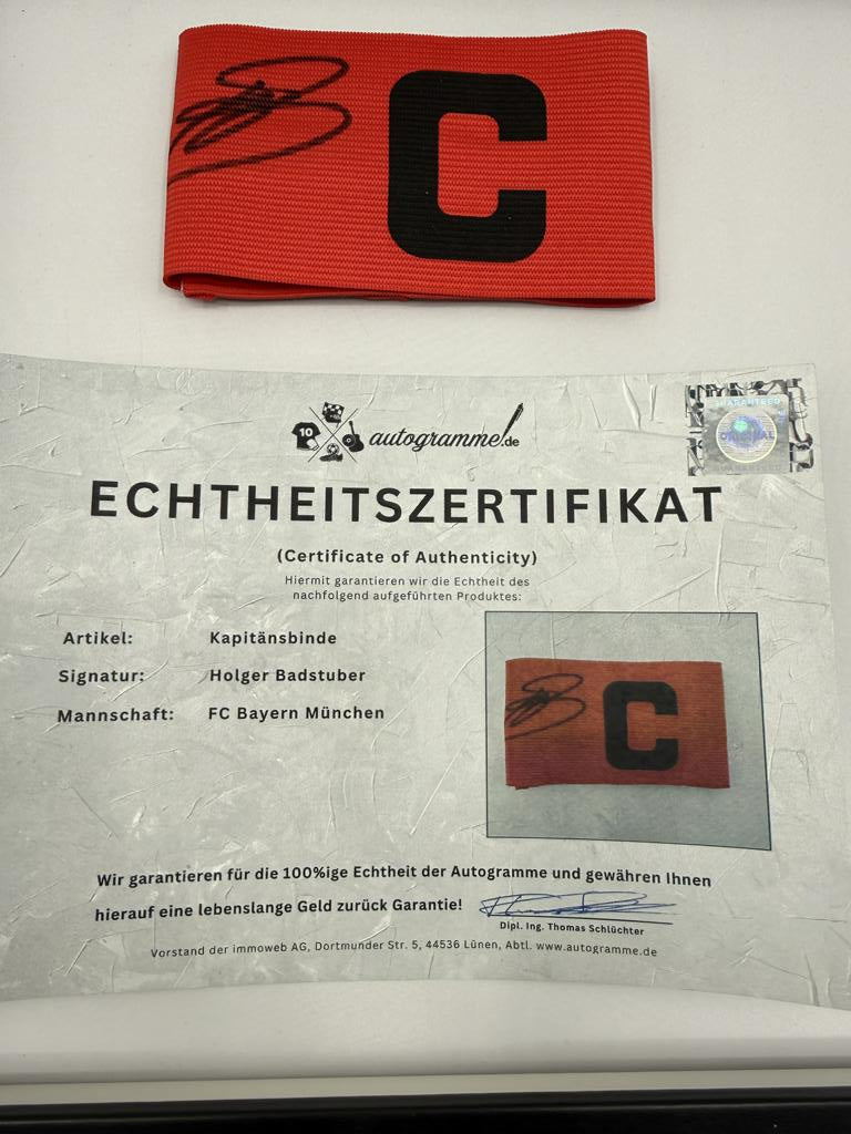 Kapitänsbinde Holger Badstuber signiert im Rahmen Bayern München Fußball COA