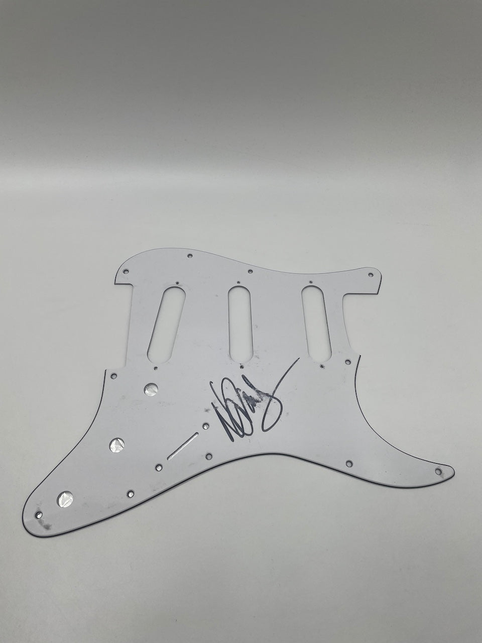 Guitar plate Nathan Evans Signed autograph music charts collect new guitar