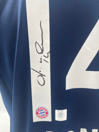Bayern Munich jersey Juan Bernat signed autographs Adidas M