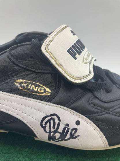 Football shoe Pele signed lighting Brazil world champion Puma Selecao Coa