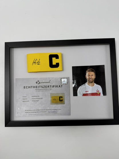 Kapitänsbinde Thomas Hitzlsperger signiert im Rahmen VFB Stuttgart Fußball COA