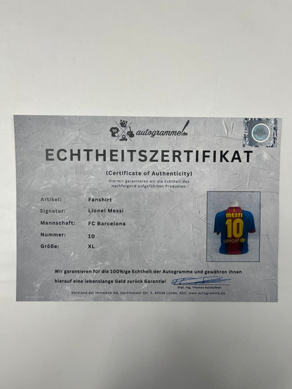 FC Barcelona fan shirt signed by Lionel Messi, COA XL