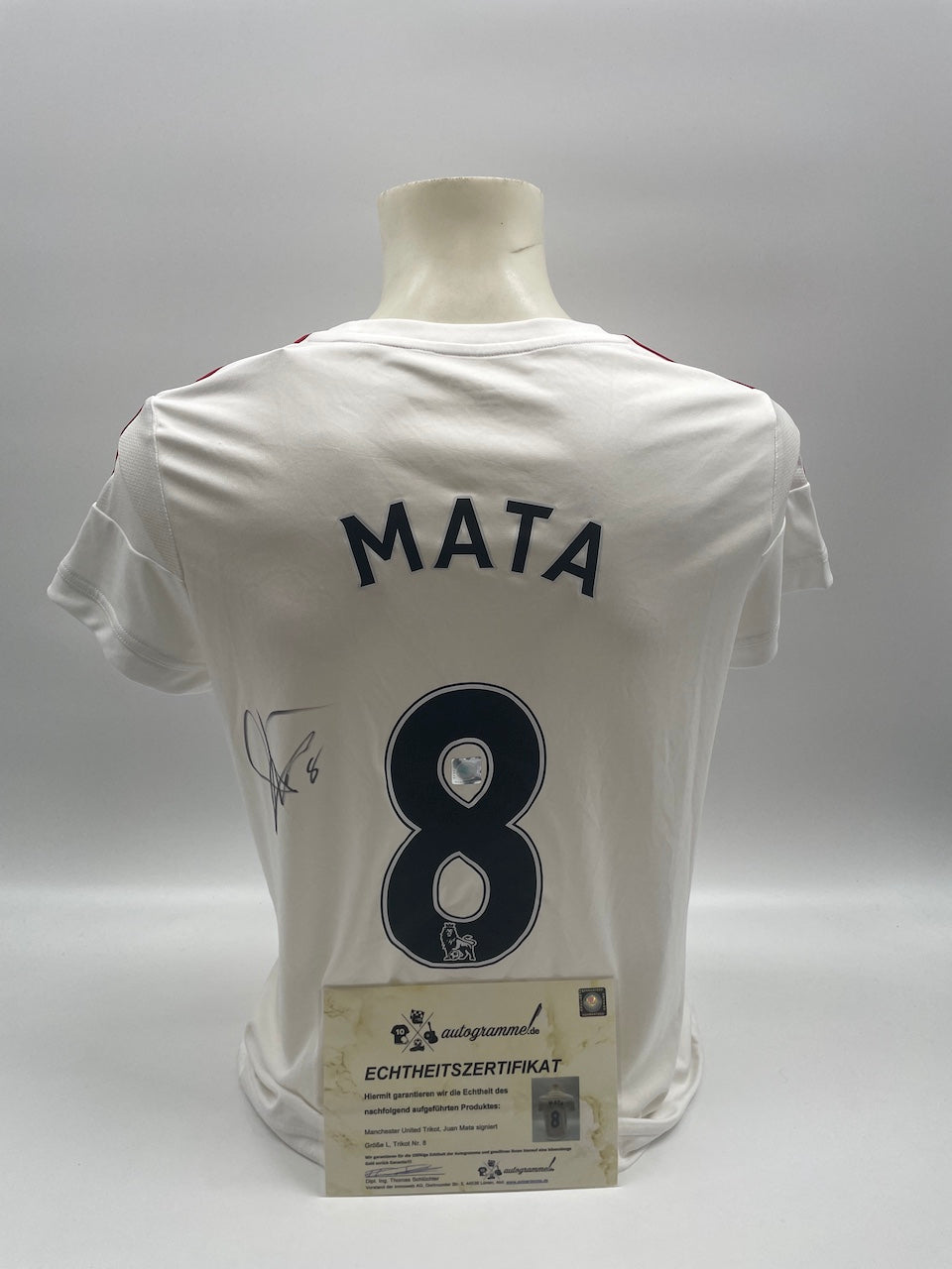 Manchester United Women's Jersey Juan Mata signed autograph England Adidas COA L