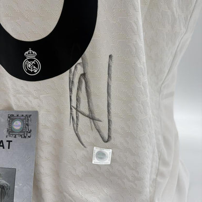 Real Madrid Authentic-Trikot Federico Valverde signiert Autogramm Adidas COA L