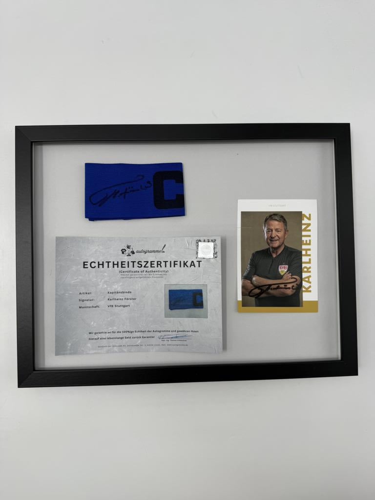 Kapitänsbinde Karlheinz Förster signiert im Rahmen VFB Stuttgart Fußball Autogramm
