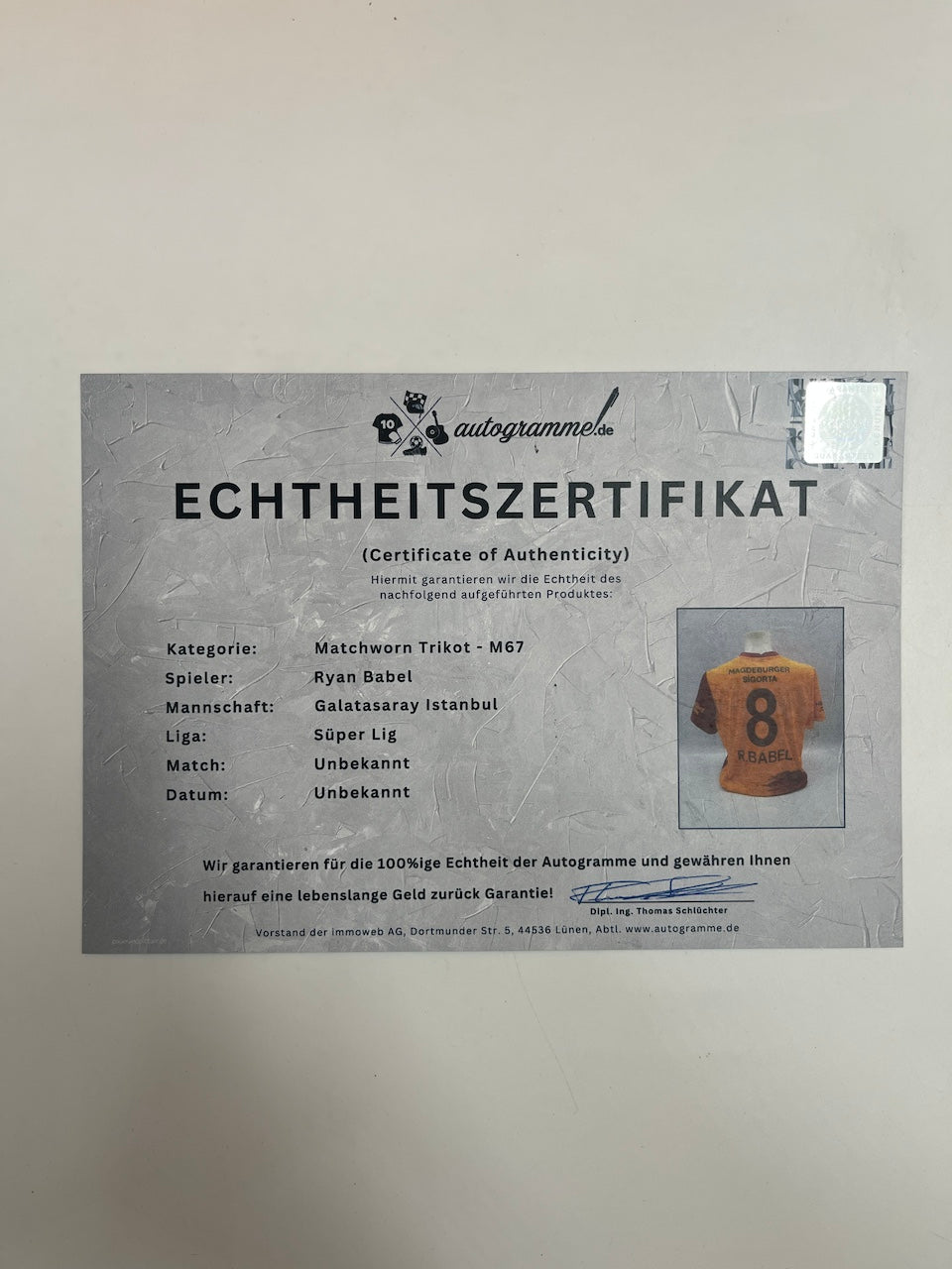 Match-worn Galatasaray Istanbul jersey worn and signed by Ryan Babel, XL