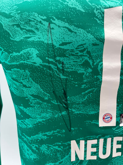 Bayern Munich jersey Manuel Neuer signed autograph Adidas COA 152