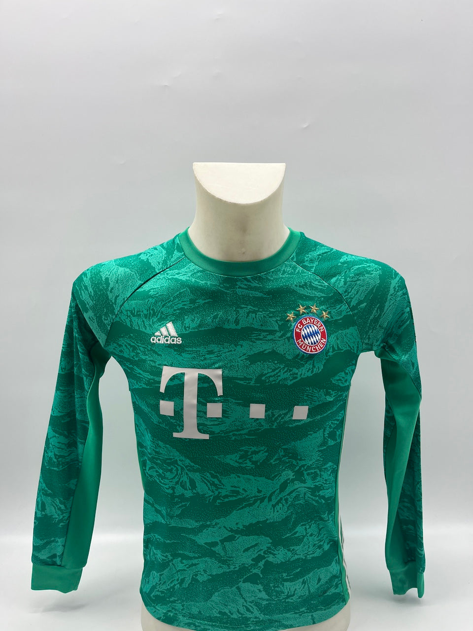 Bayern Munich jersey Manuel Neuer signed autograph Adidas COA 152