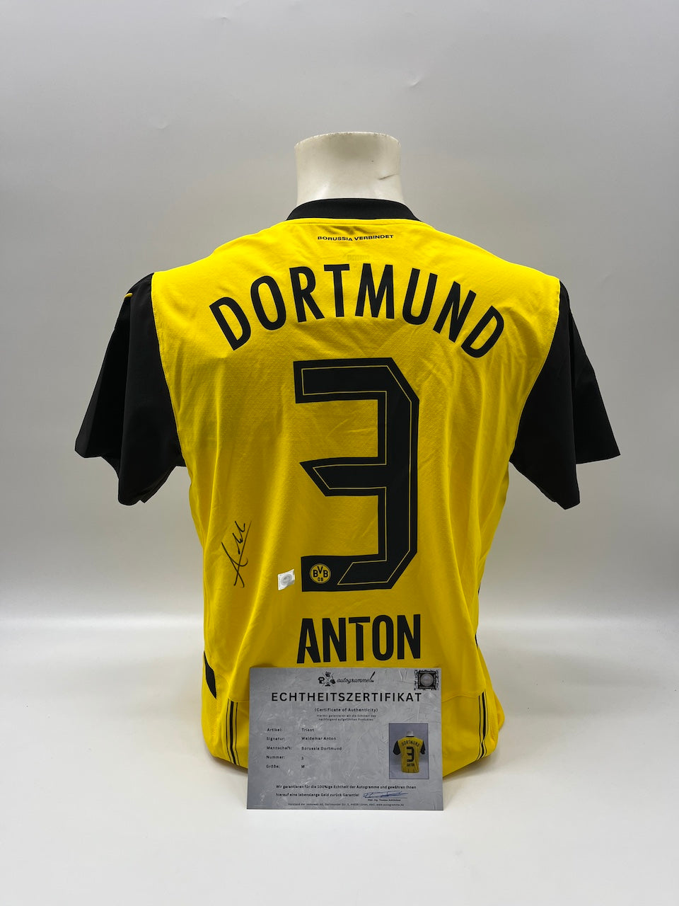 Borussia Dortmund Authentic Jersey Waldemar Anton signed BVB Puma M