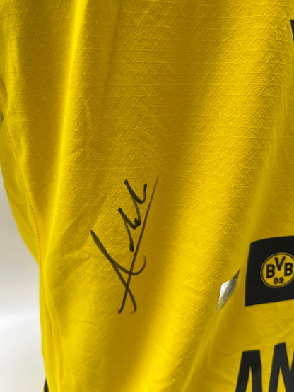 Borussia Dortmund Authentic Jersey Waldemar Anton signed BVB Puma M