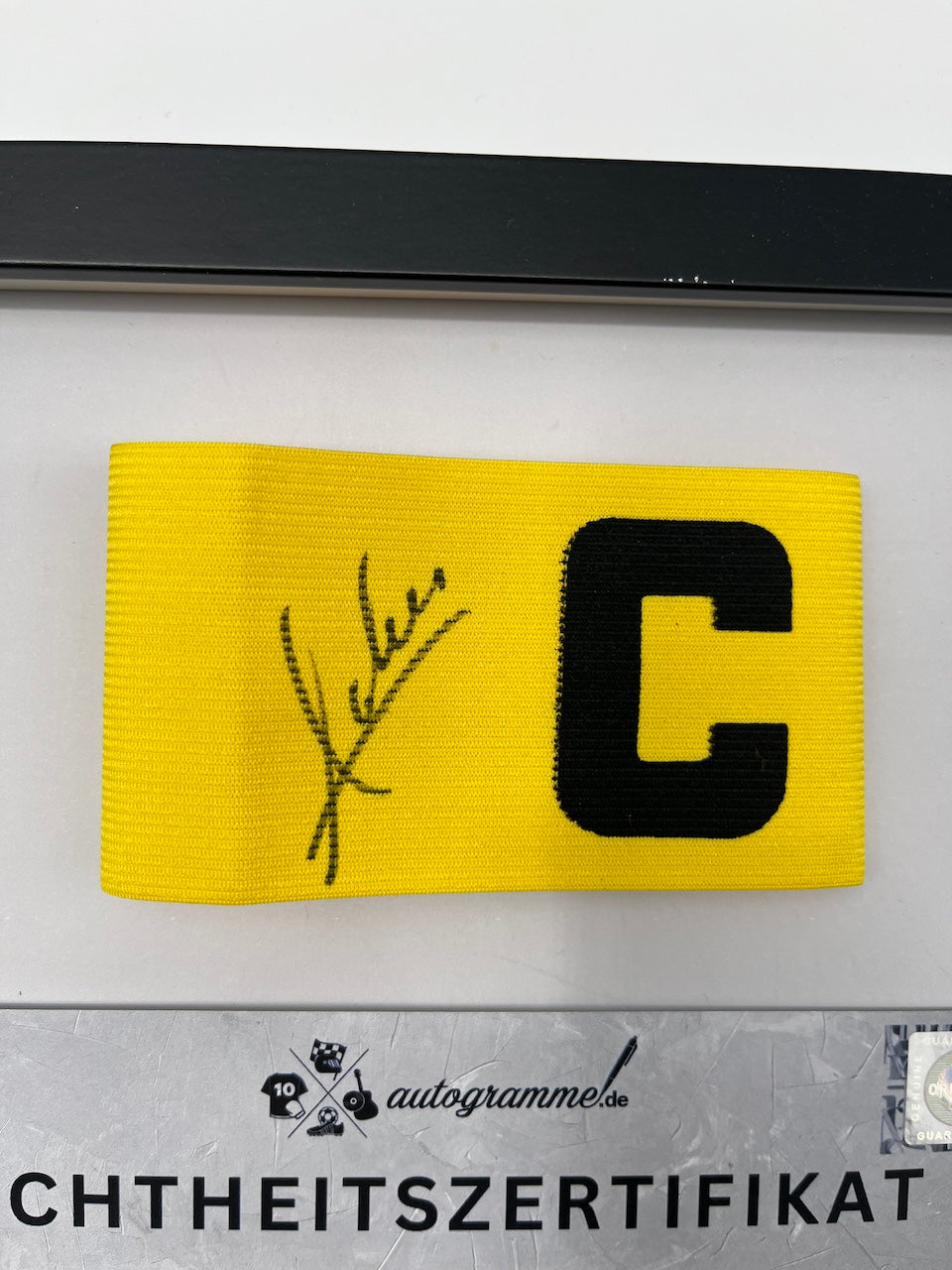 Kapitänsbinde Waldemar Anton signiert im Rahmen Borussia Dortmund neu COA