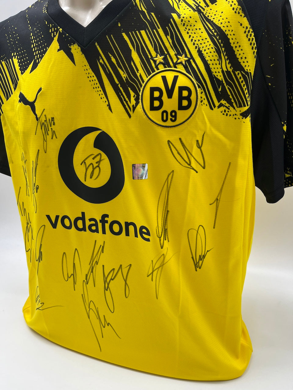 BVB jersey 2025/2026 team signed Borussia Dortmund COA Puma L