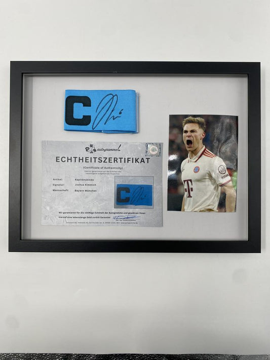 Kapitänsbinde Joshua Kimmich signiert im Rahmen Bayern München Autogramm COA