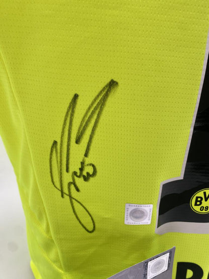 Borussia Dortmund jersey signed by Julian Brandt, Puma COA autograph M