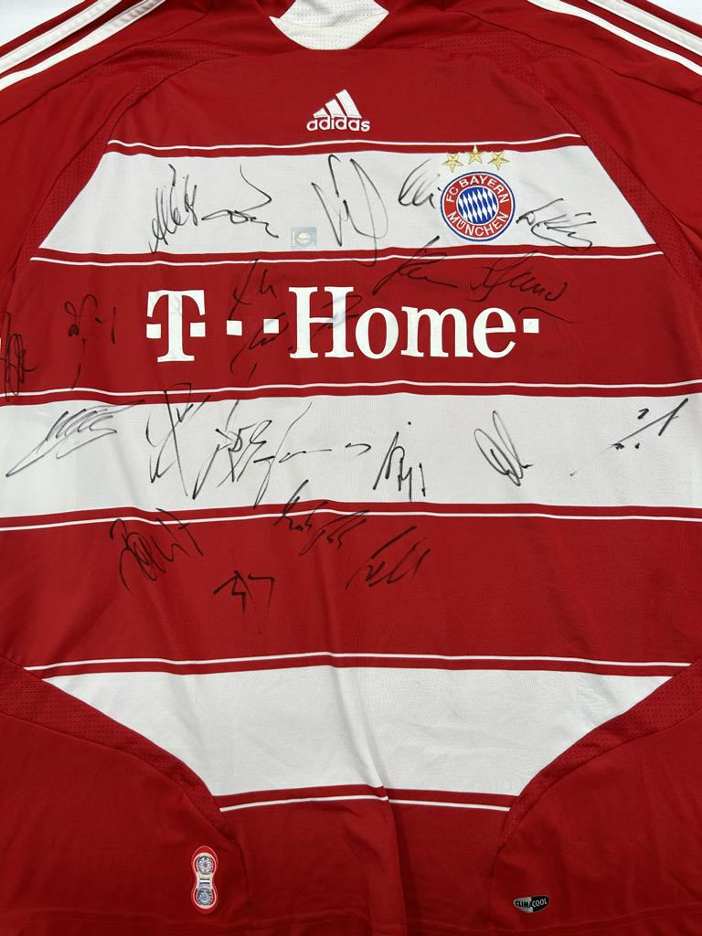 Bayern Munich Jersey 2007/2008 and 2008/2009 Team Signed Bundesliga COA Adidas XL