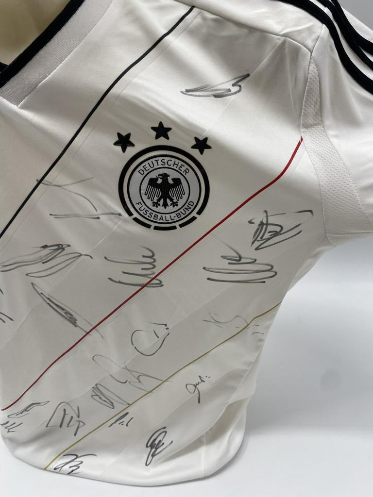 Deutschland Trikot EM 2012 Teamsigniert DFB Adidas L