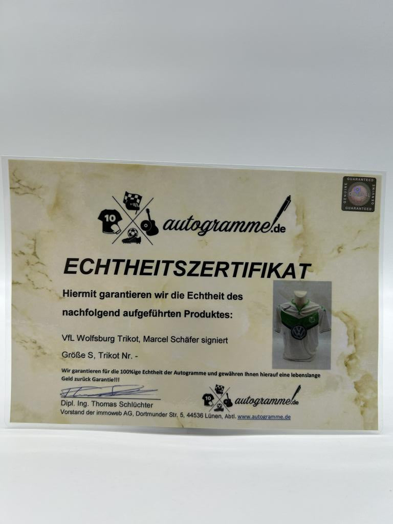 VfL Wolfsburg jersey Marcel Schäfer signed autograph Bundesliga Nike S