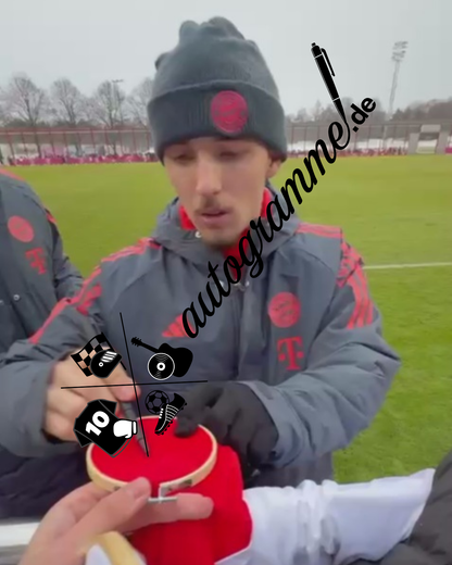 Bayern München Authentic-Trikot Lennart Karl signiert Autogramm Adidas COA L