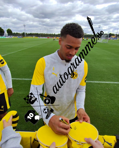 Borussia Dortmund jersey signed by Felix Nmecha, BVB Puma, new, XL